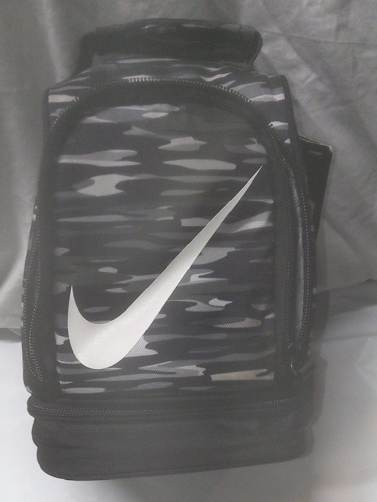 Nike Other - Nike Black Gray Camo Insolated Lunch Bag with 2 Compartments